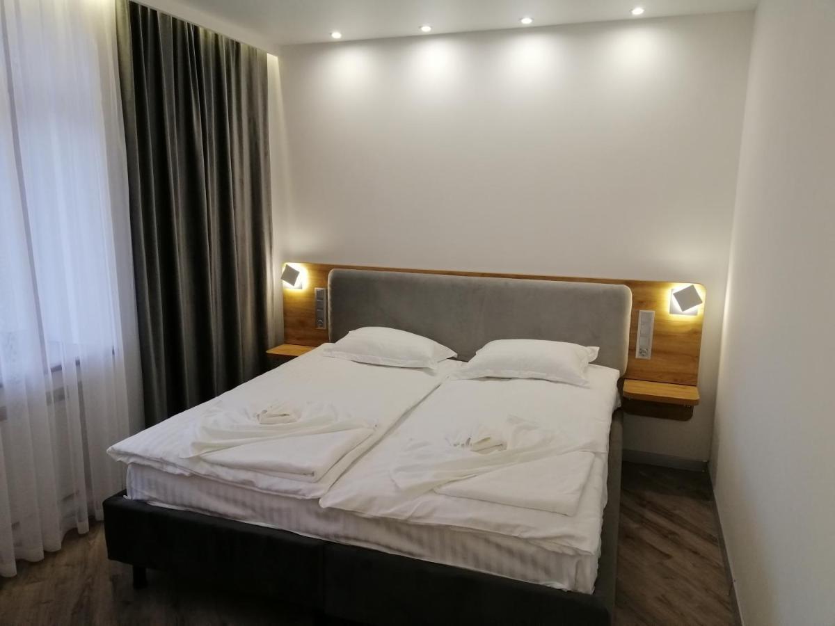 Guest House Bar  Bagian luar foto